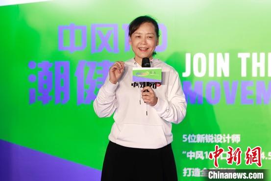 赵静教授表示，今年与时尚界跨界合作进行健康宣传是一次全新的尝试，　陈静 摄